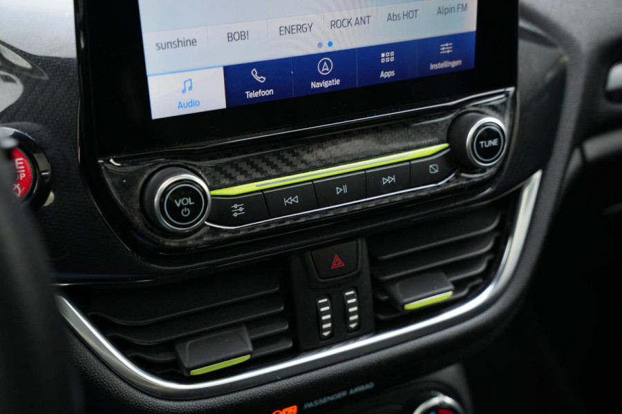 Ford Fiesta 1.5 EcoBoost ST-3 Panoramadak Cruise Recaro LED Keyless