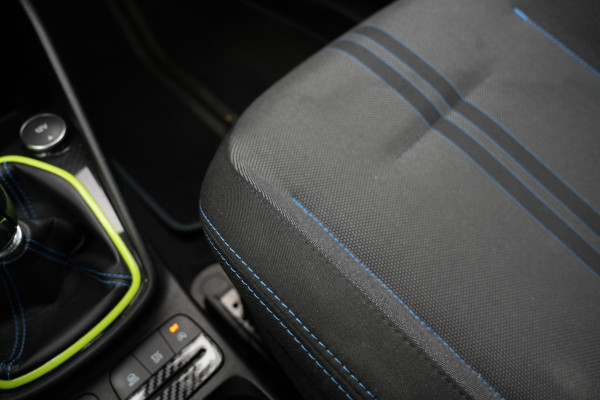 Ford Fiesta 1.5 EcoBoost ST-3 Panoramadak Cruise Recaro LED Keyless