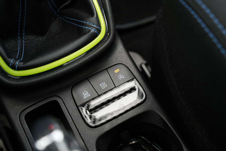 Ford Fiesta 1.5 EcoBoost ST-3 Panoramadak Cruise Recaro LED Keyless