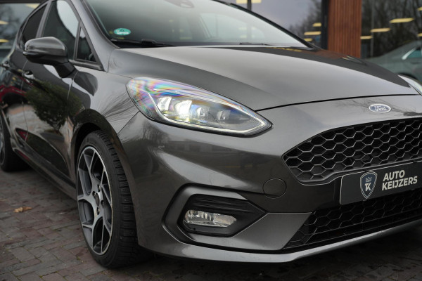 Ford Fiesta 1.5 EcoBoost ST-3 Panoramadak Cruise Recaro LED Keyless