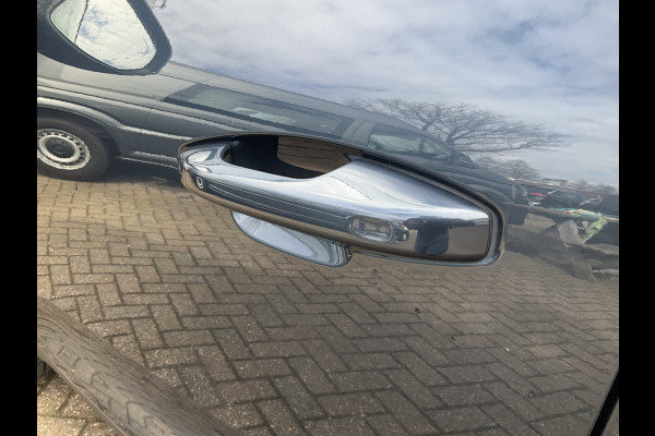 Volvo XC40 1.5 T5 262pk Recharge PHEV Business Elek.Trekhaak Carplay Stoel/Stuurverw Voll.Onderhouden!