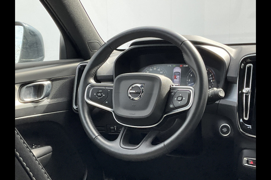 Volvo XC40 1.5 T5 262pk Recharge PHEV Business Elek.Trekhaak Carplay Stoel/Stuurverw Voll.Onderhouden!