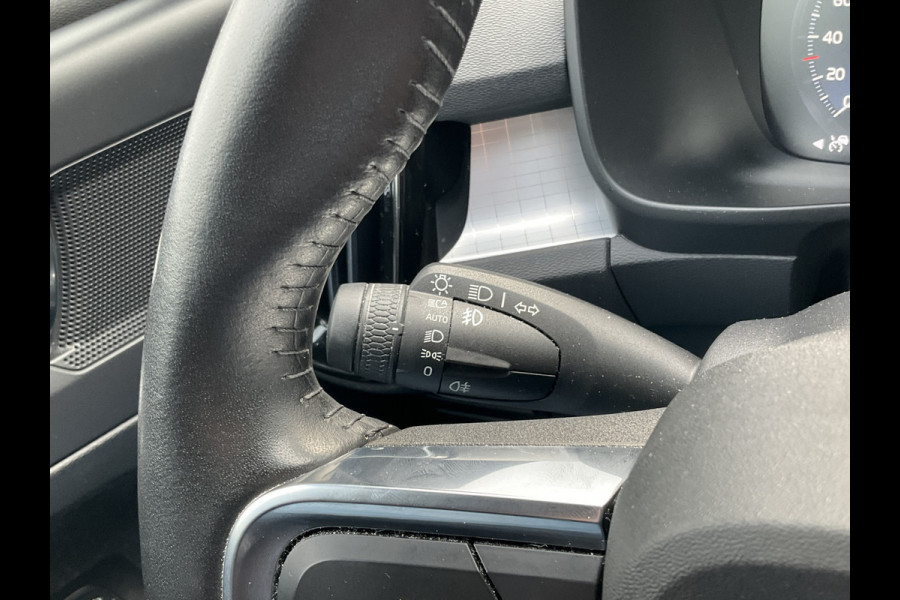 Volvo XC40 1.5 T5 262pk Recharge PHEV Business Elek.Trekhaak Carplay Stoel/Stuurverw Voll.Onderhouden!