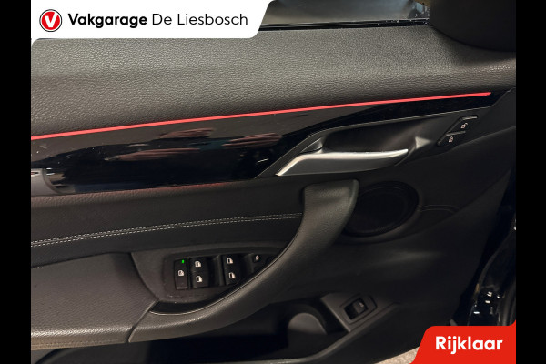 BMW X2 SDrive20i High Executive / M-pakket / leer / navi / camera / head up / stoelverw