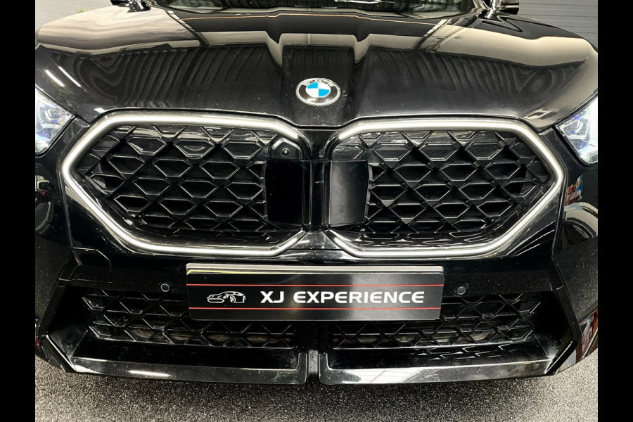 BMW X2 SDrive20i M-Sport Launch Edition NAP MASSAGE PANO GARANTIE EL.TREKHAAK
