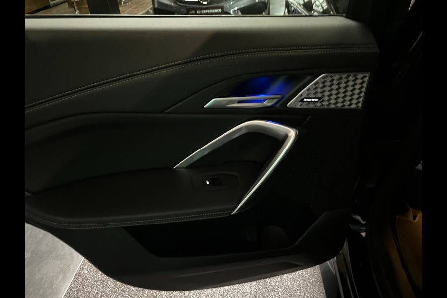BMW X2 SDrive20i M-Sport Launch Edition NAP MASSAGE PANO GARANTIE EL.TREKHAAK