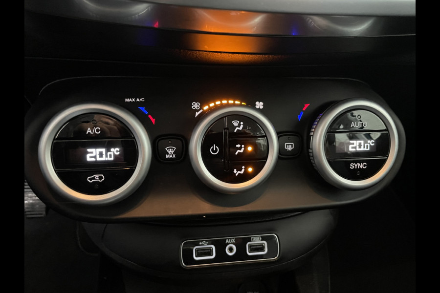 Fiat 500X 1.4 Turbo MultiAir Mirror Achteruitrijcamera - Navigatie - Apple carplay - Airco - Cruise control - Parkeersensor achter - Radio - Dakrails - Bluetooth - Elektrische ramen - Licht metalen velgen 17 inch - Start/ stop systeem - Stuur leder - Stuur multifunctioneel - Door ons nieuw geleverd - Altijd door ons onderhouden