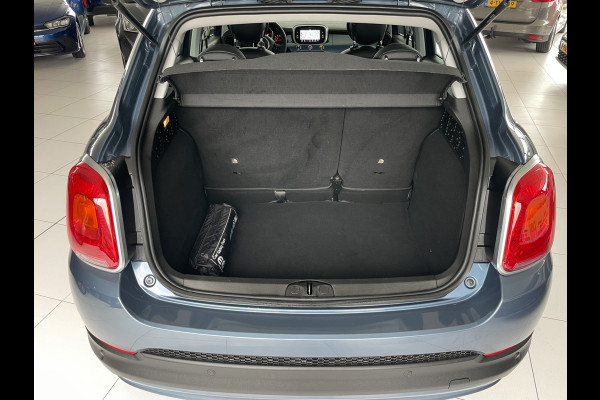 Fiat 500X 1.4 Turbo MultiAir Mirror Achteruitrijcamera - Navigatie - Apple carplay - Airco - Cruise control - Parkeersensor achter - Radio - Dakrails - Bluetooth - Elektrische ramen - Licht metalen velgen 17 inch - Start/ stop systeem - Stuur leder - Stuur multifunctioneel - Door ons nieuw geleverd - Altijd door ons onderhouden