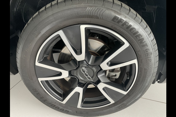 Fiat 500X 1.4 Turbo MultiAir Mirror Achteruitrijcamera - Navigatie - Apple carplay - Airco - Cruise control - Parkeersensor achter - Radio - Dakrails - Bluetooth - Elektrische ramen - Licht metalen velgen 17 inch - Start/ stop systeem - Stuur leder - Stuur multifunctioneel - Door ons nieuw geleverd - Altijd door ons onderhouden