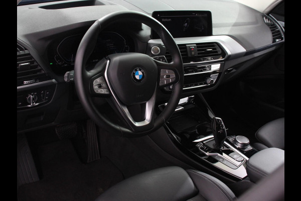 BMW X3 xDrive30e Plug in Hybride Advantage Automaat | Navigatie | Climate Control | Adaptive Cruise Control | Head up display | Led | Dab | Parkeer sensoren V+A | Stoelverwarming | Camera