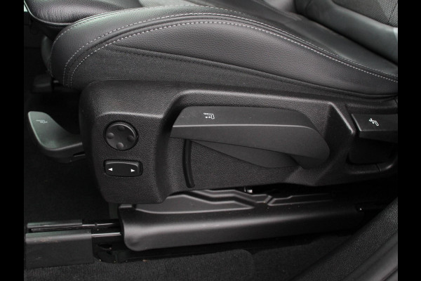 BMW X3 xDrive30e Plug in Hybride Advantage Automaat | Navigatie | Climate Control | Adaptive Cruise Control | Head up display | Led | Dab | Parkeer sensoren V+A | Stoelverwarming | Camera