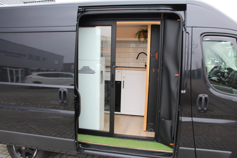 Fiat Ducato 30 2.3 MultiJet 120PK Euro6 L2H2 Buscamper - VanCubic Premium - Nieuwe camper inrichting!
