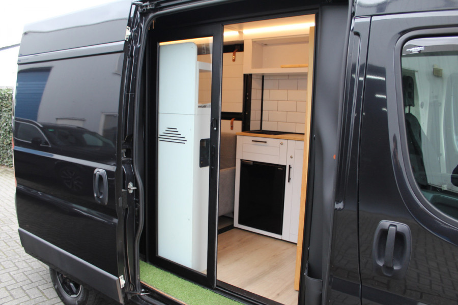 Fiat Ducato 30 2.3 MultiJet 120PK Euro6 L2H2 Buscamper - VanCubic Premium - Nieuwe camper inrichting!