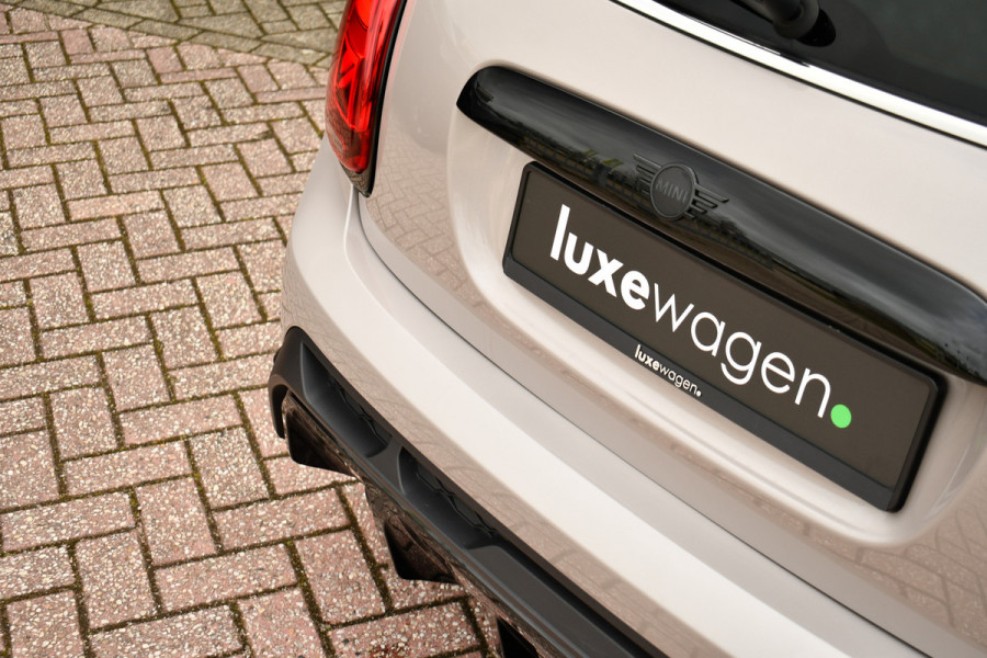 MINI Mini 1.5 Cooper John Cooper Works Pano Carplay Black-pack Adp-demping