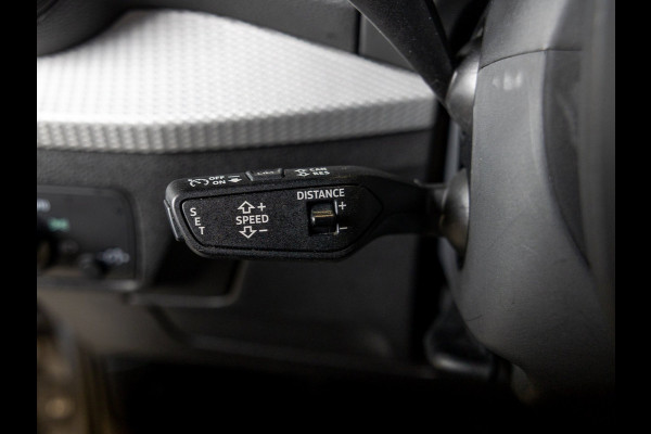 Audi Q2 35 TFSI Advanced edition / 150pk / Stoelverwarming / Adaptieve cruise control / Elektrische achterklep /