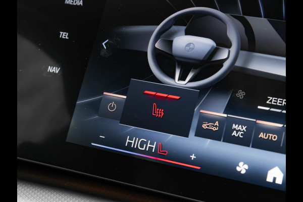 BMW X1 sDrive18i M-Sport Pro - Pano - Memoryzetel - Trekhaak - ACC - Head-Up - Harman Kardon