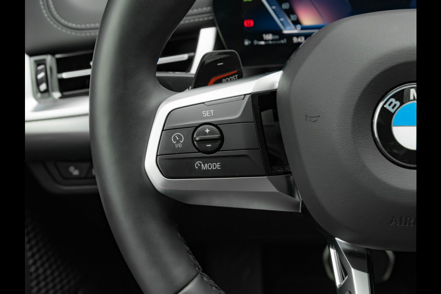 BMW X1 sDrive18i M-Sport Pro - Pano - Memoryzetel - Trekhaak - ACC - Head-Up - Harman Kardon