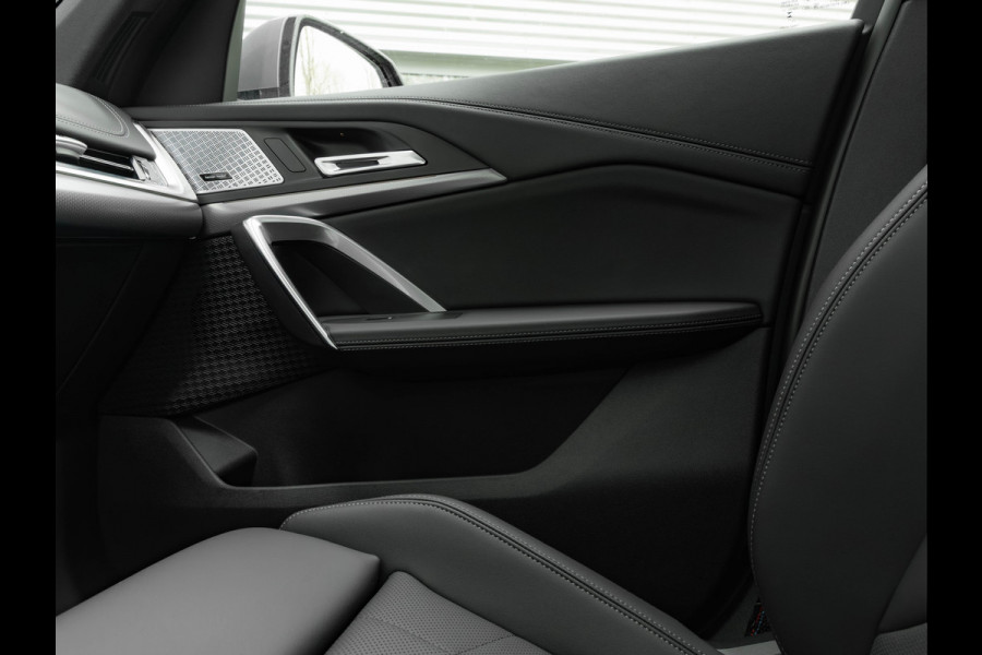 BMW X1 sDrive18i M-Sport Pro - Pano - Memoryzetel - Trekhaak - ACC - Head-Up - Harman Kardon