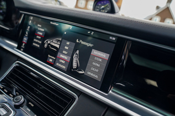 Porsche Panamera Sport Turismo 2.9 4 E-Hybrid | Sport Chrono | Massasge | Panorama | BoseSound | Achteras bsturing | Sport uitlaat
