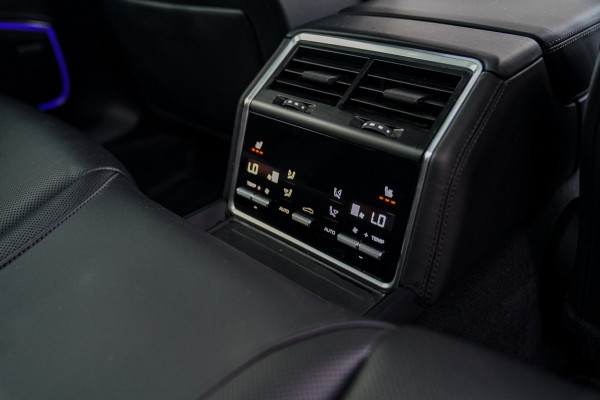 Porsche Panamera Sport Turismo 2.9 4 E-Hybrid | Sport Chrono | Massasge | Panorama | BoseSound | Achteras bsturing | Sport uitlaat