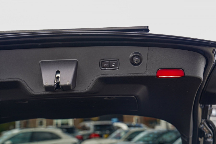 Porsche Panamera Sport Turismo 2.9 4 E-Hybrid | Sport Chrono | Massasge | Panorama | BoseSound | Achteras bsturing | Sport uitlaat