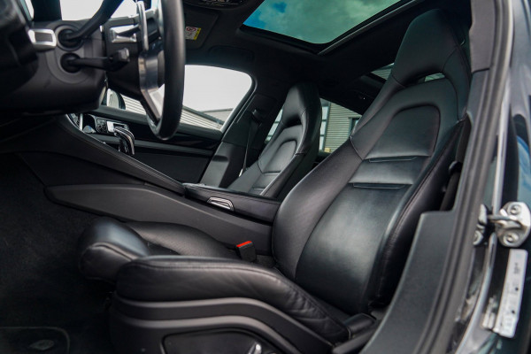 Porsche Panamera Sport Turismo 2.9 4 E-Hybrid | Sport Chrono | Massasge | Panorama | BoseSound | Achteras bsturing | Sport uitlaat