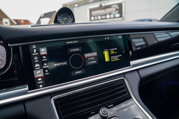 Porsche Panamera Sport Turismo 2.9 4 E-Hybrid | Sport Chrono | Massasge | Panorama | BoseSound | Achteras bsturing | Sport uitlaat