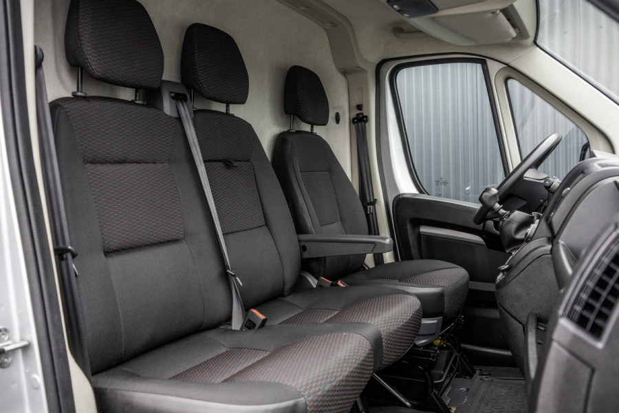 Citroën Jumper **2.2 BlueHDi L2H2 | 140 PK | Euro 6 | Camera | Led | Cruise | Airco**