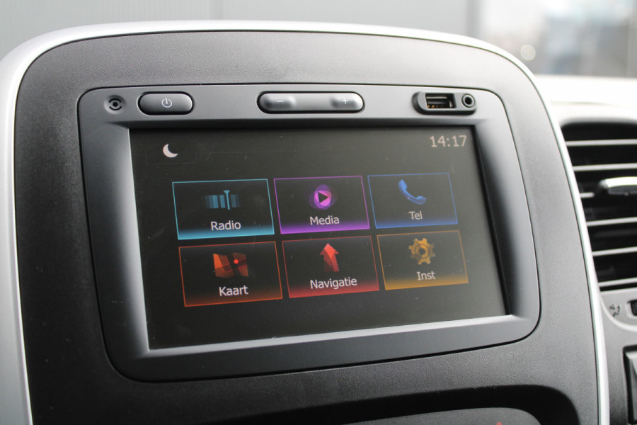 Renault Trafic Passenger 2.0 dCi 120 Grand Life 120pk 9 Zits - Prijs incl. BTW - Airco - Cruise - LED - Navi - Bluetooth - Rijklaar