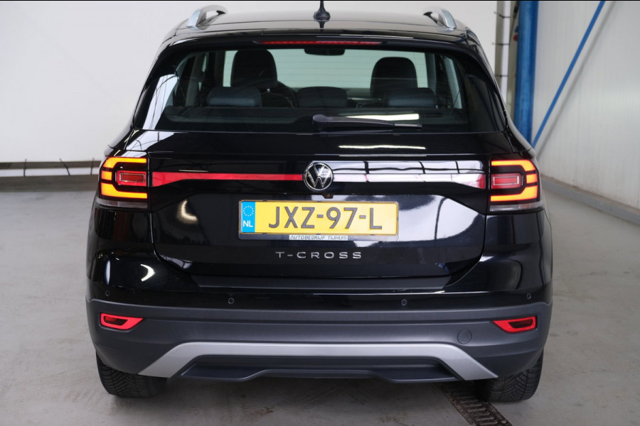 Volkswagen T-Cross 1.0 TSI Style Automaat - Airco, Cruise, Navi, PDC, Camera Carplay, Stoelverwarming.