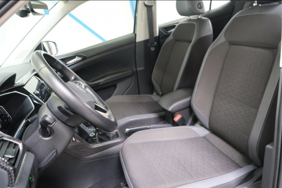 Volkswagen T-Cross 1.0 TSI Style Automaat - Airco, Cruise, Navi, PDC, Camera Carplay, Stoelverwarming.