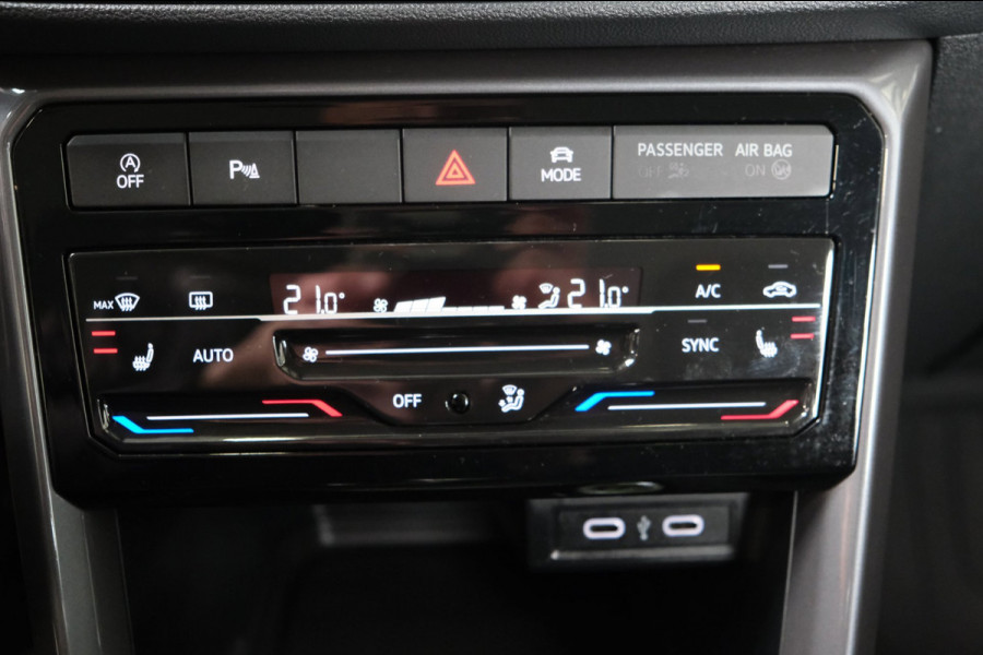 Volkswagen T-Cross 1.0 TSI Style Automaat - Airco, Cruise, Navi, PDC, Camera Carplay, Stoelverwarming.