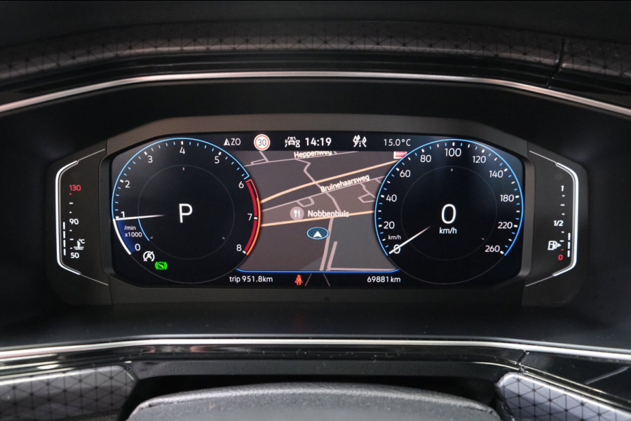 Volkswagen T-Cross 1.0 TSI Style Automaat - Airco, Cruise, Navi, PDC, Camera Carplay, Stoelverwarming.