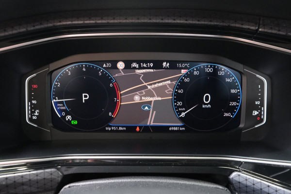 Volkswagen T-Cross 1.0 TSI Style Automaat - Airco, Cruise, Navi, PDC, Camera Carplay, Stoelverwarming.