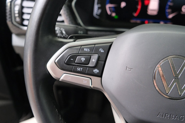 Volkswagen T-Cross 1.0 TSI Style Automaat - Airco, Cruise, Navi, PDC, Camera Carplay, Stoelverwarming.