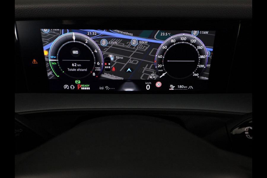 Volkswagen Tayron 1.5 eHybrid R-Line Edition 272 pk Automaat (DSG) | Navigatie | Panoramadak | Parkeersensoren (Park assist) | Achteruitrijcamera | Black Style pakket | R-Line |