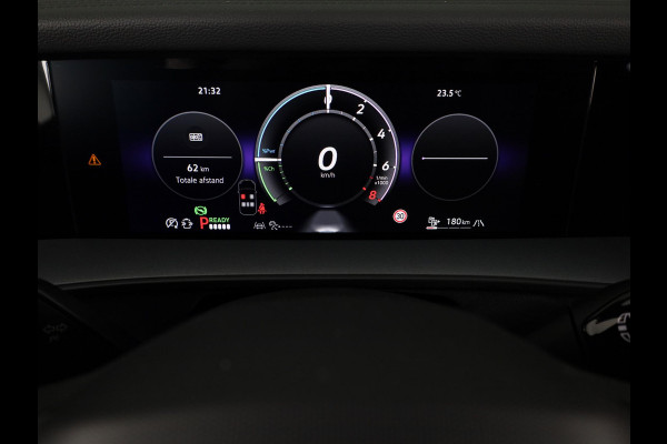 Volkswagen Tayron 1.5 eHybrid R-Line Edition 272 pk Automaat (DSG) | Navigatie | Panoramadak | Parkeersensoren (Park assist) | Achteruitrijcamera | Black Style pakket | R-Line |