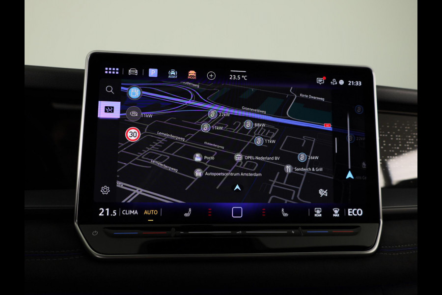 Volkswagen Tayron 1.5 eHybrid R-Line Edition 272 pk Automaat (DSG) | Navigatie | Panoramadak | Parkeersensoren (Park assist) | Achteruitrijcamera | Black Style pakket | R-Line |