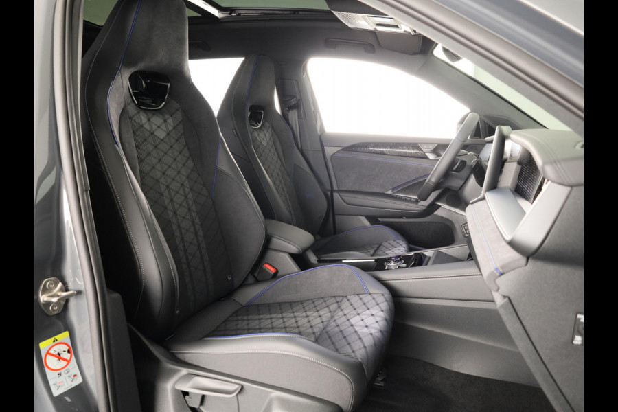 Volkswagen Tayron 1.5 eHybrid R-Line Edition 272 pk Automaat (DSG) | Navigatie | Panoramadak | Parkeersensoren (Park assist) | Achteruitrijcamera | Black Style pakket | R-Line |