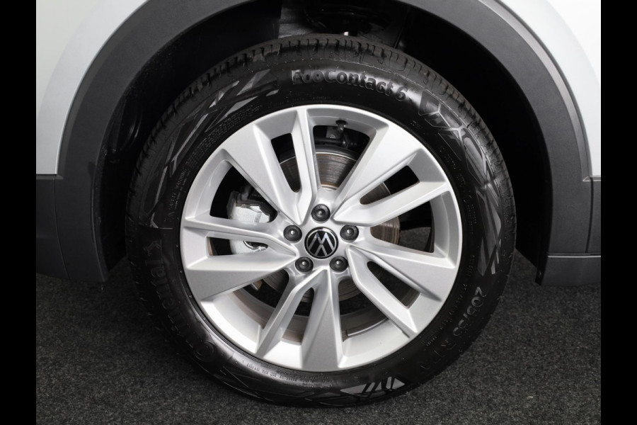Volkswagen T-Cross 1.0 TSI Life Edition 95PK | Private lease vanaf € 559,- pm | Navigatie | Camera | Stoelverwarming | Climate Control |