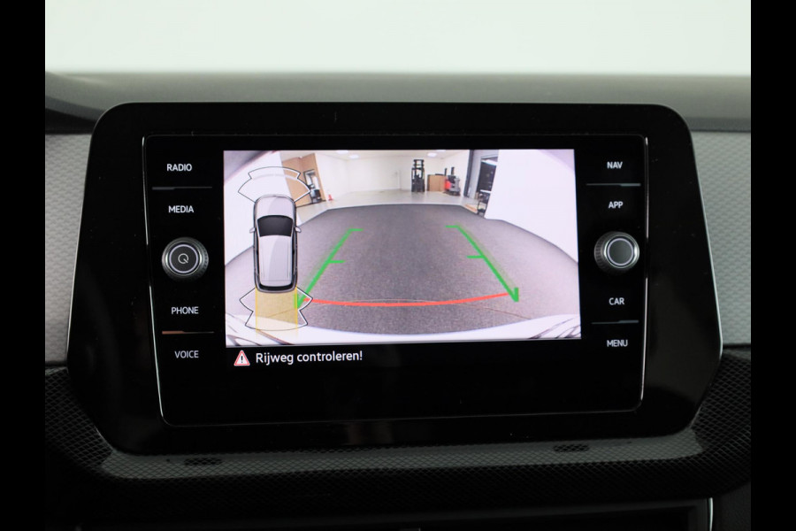 Volkswagen T-Cross 1.0 TSI Life Edition 95PK | Private lease vanaf € 559,- pm | Navigatie | Camera | Stoelverwarming | Climate Control |