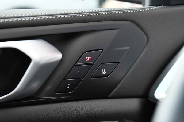 BMW X5 xDrive50e M-Sport Skylounge Comf-stoel ACC 360 HUD H/K 21inch BTW-auto