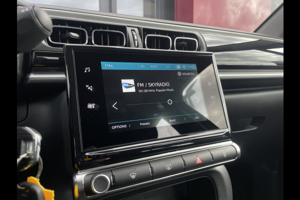 Citroën C3 1.2 PureTech Shine | parkeersensoren | Cruise control | licht/regen sensor