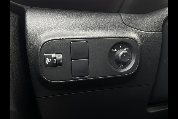 Citroën C3 1.2 PureTech Shine | parkeersensoren | Cruise control | licht/regen sensor