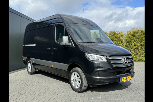 Mercedes-Benz Sprinter 317 CDI 9G-TRONIC RWD / L2H2 / FACELIFT / TREKHAAK 3.5T / CAMERA / BLINDSPOT / DISTRONIC / ADAPTIVE CRUISE / ECC / STOELVERW....