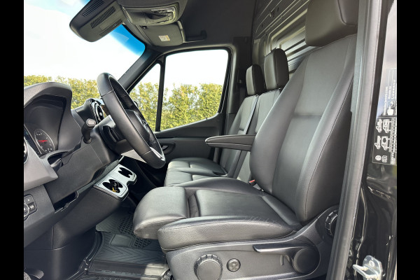 Mercedes-Benz Sprinter 317 CDI 9G-TRONIC RWD / L2H2 / FACELIFT / TREKHAAK 3.5T / CAMERA / BLINDSPOT / DISTRONIC / ADAPTIVE CRUISE / ECC / STOELVERW....