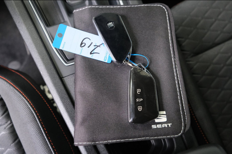 Seat Leon Sportstourer 1.5 eTSI FR Business Intense Automaat - N.A.P. Airco, Cruise, Virtual Display, Camera, PDC.