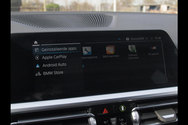 BMW 3 Serie Touring 318i Business Edition | M-pakket | Sfeerverlichting | Automaat | Apple Carplay | NL-Auto |