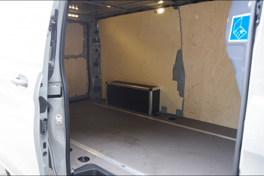 Mercedes-Benz Vito 116 CDI 4X4 XL L3 Select AUT. LED, TREKHAAK, STOELVERWARMING, STUURVERWARMING, CAMERA, CRUISE, CLIMA, 4MATIC