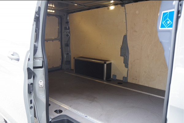 Mercedes-Benz Vito 116 CDI 4X4 XL L3 Select AUT. LED, TREKHAAK, STOELVERWARMING, STUURVERWARMING, CAMERA, CRUISE, CLIMA, 4MATIC